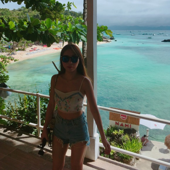 Meet your Posher, Jiyeon - Picture 1 of 1